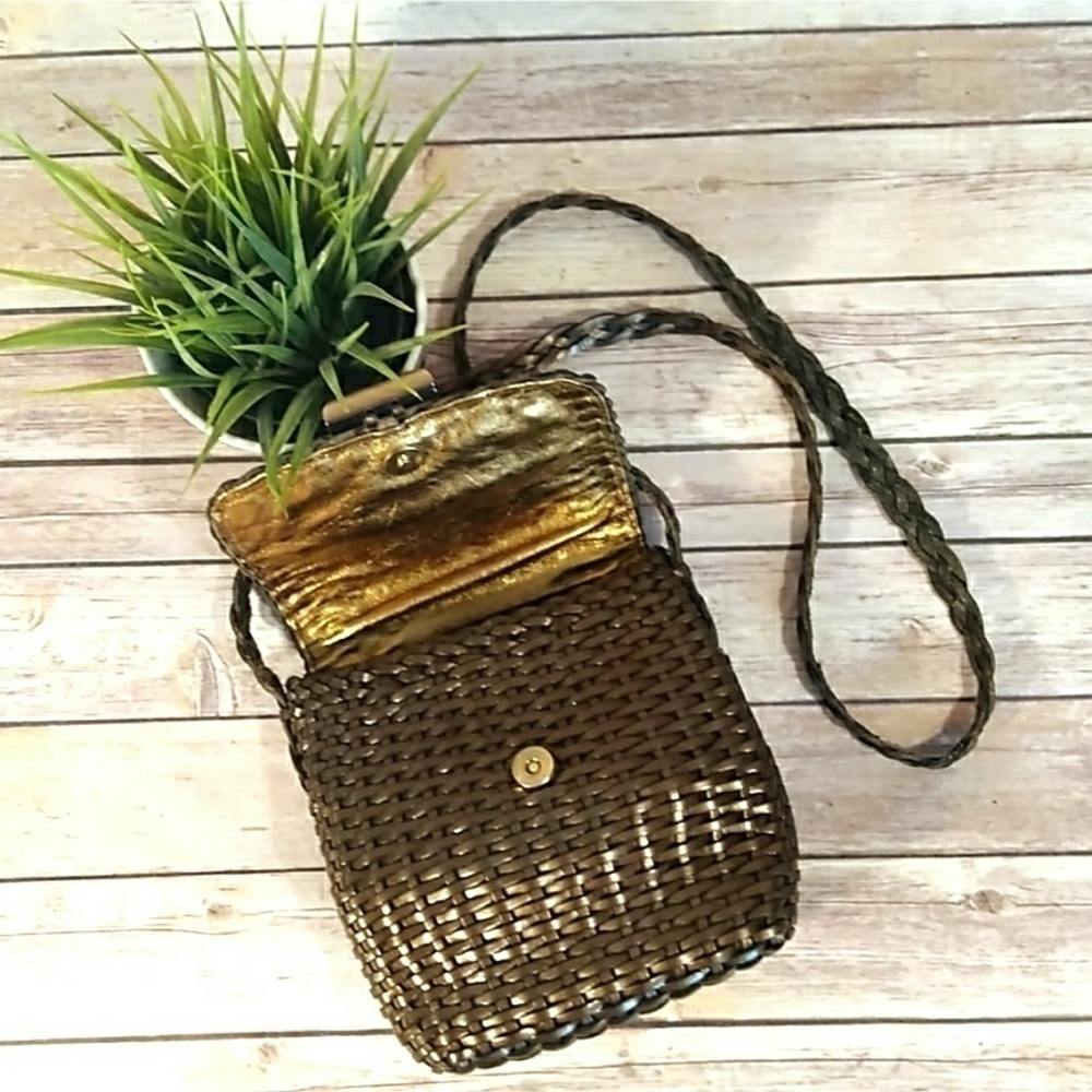 Dark brown leather basket weave crossbody purse - Picture 6 of 8
